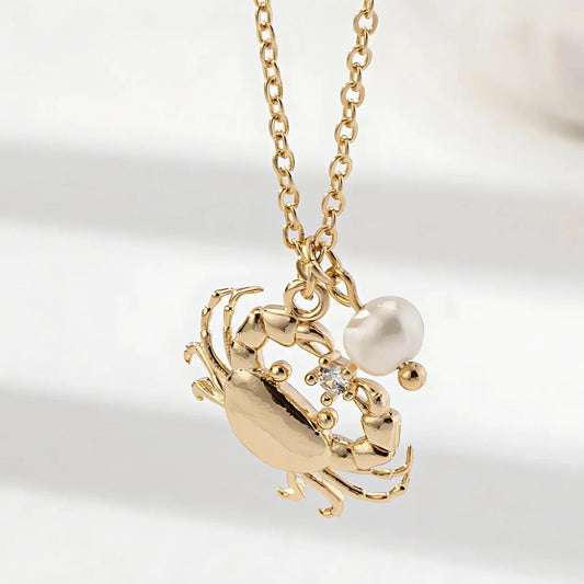 Crab pearl Necklace