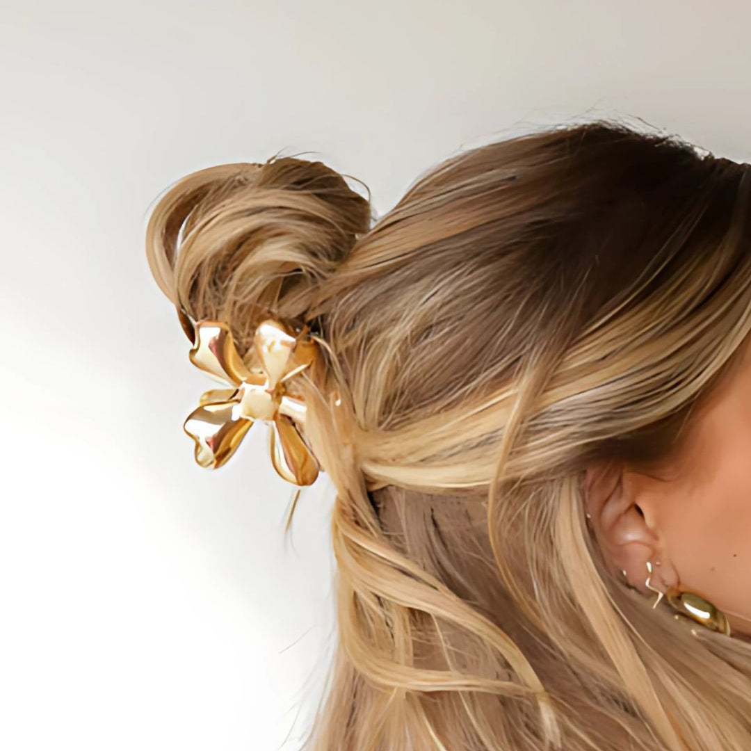 Choose your favorite Silver and Gold hairclip! Available in small and large sizes