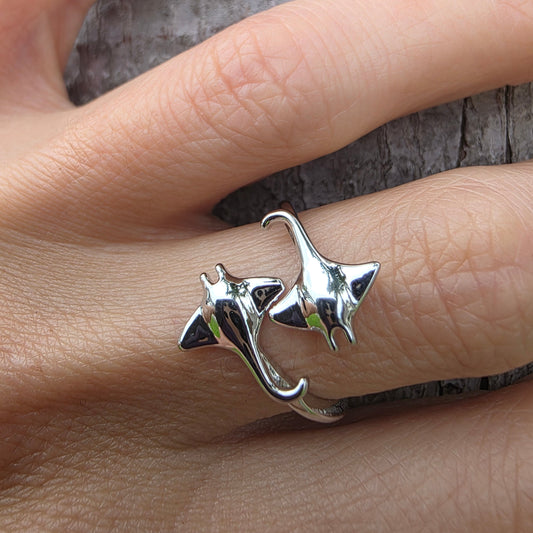 Silver Manta Ray 2