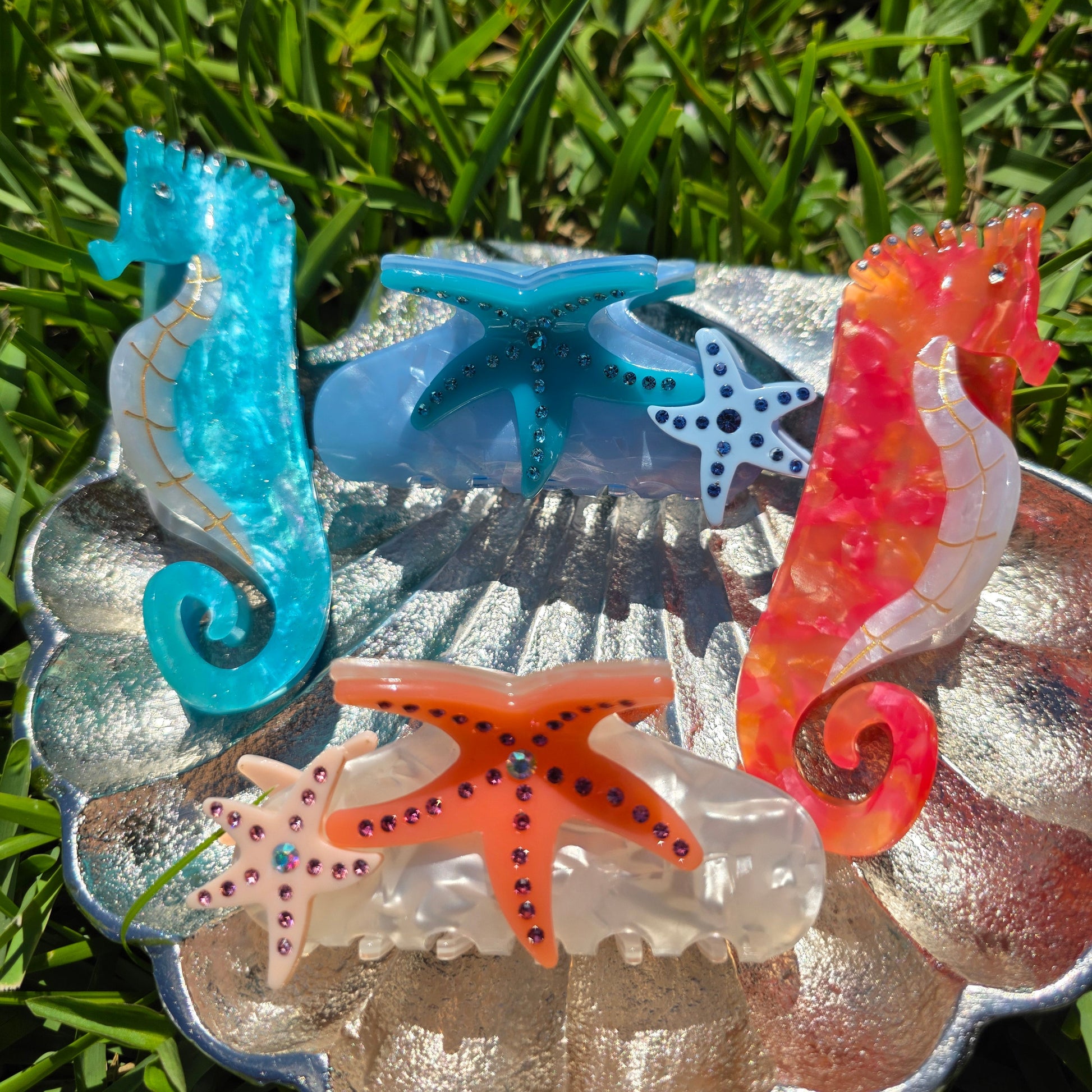 available styles of hairclips summer '25 collection 